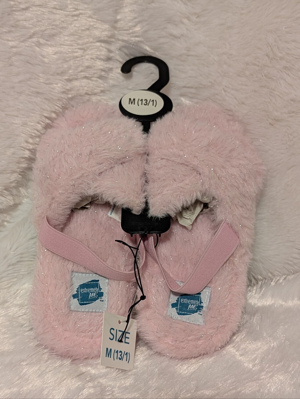 Girls' Pink Fuzzy Slippers - Size M (13/1)